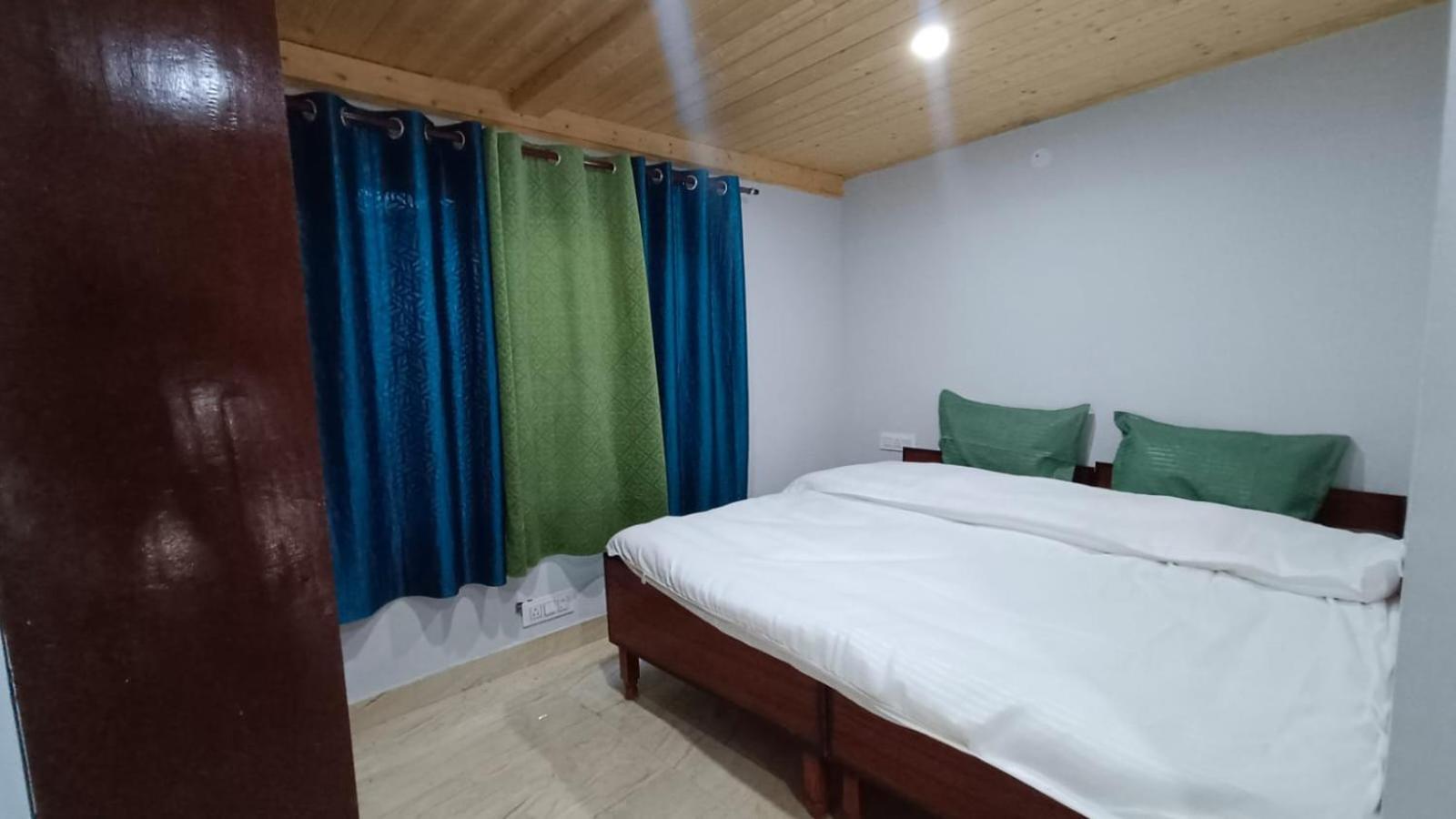 Shiv Shakti Homestay - Near Isbt, Bypass Mc Parking, Hpu, And Advance Study Shimla Ngoại thất bức ảnh